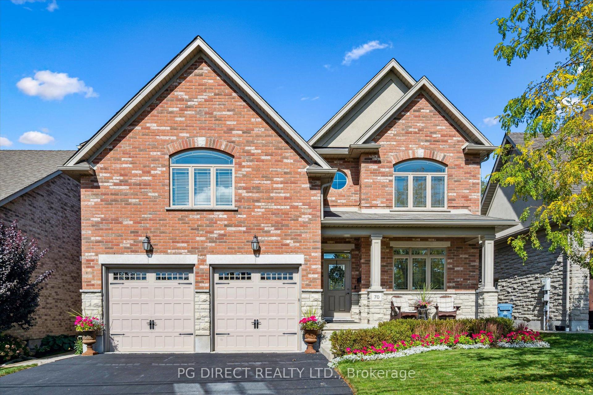 70 Waverley Drive — photo 1