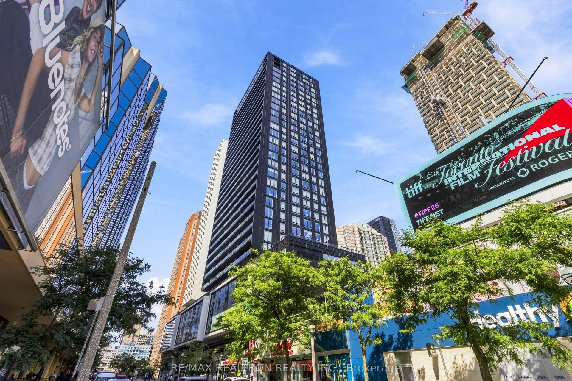 20 Edward Street 813 #813, Toronto — Condo for sale, photo 1