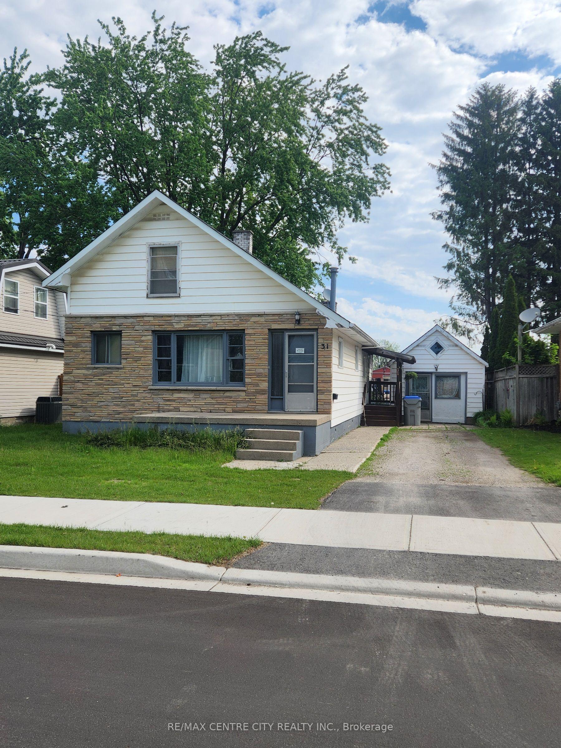 31 Queen Street — photo 1