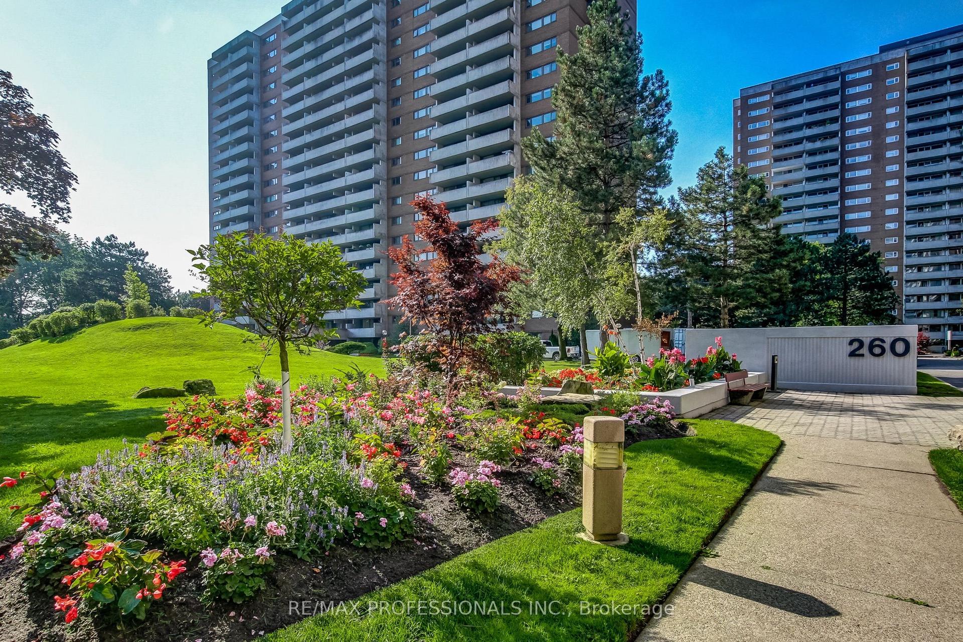 260 Scarlett Road 207 #207, Toronto — Condo for sale, photo 1