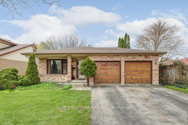 224 N Conway Drive N — photo 1