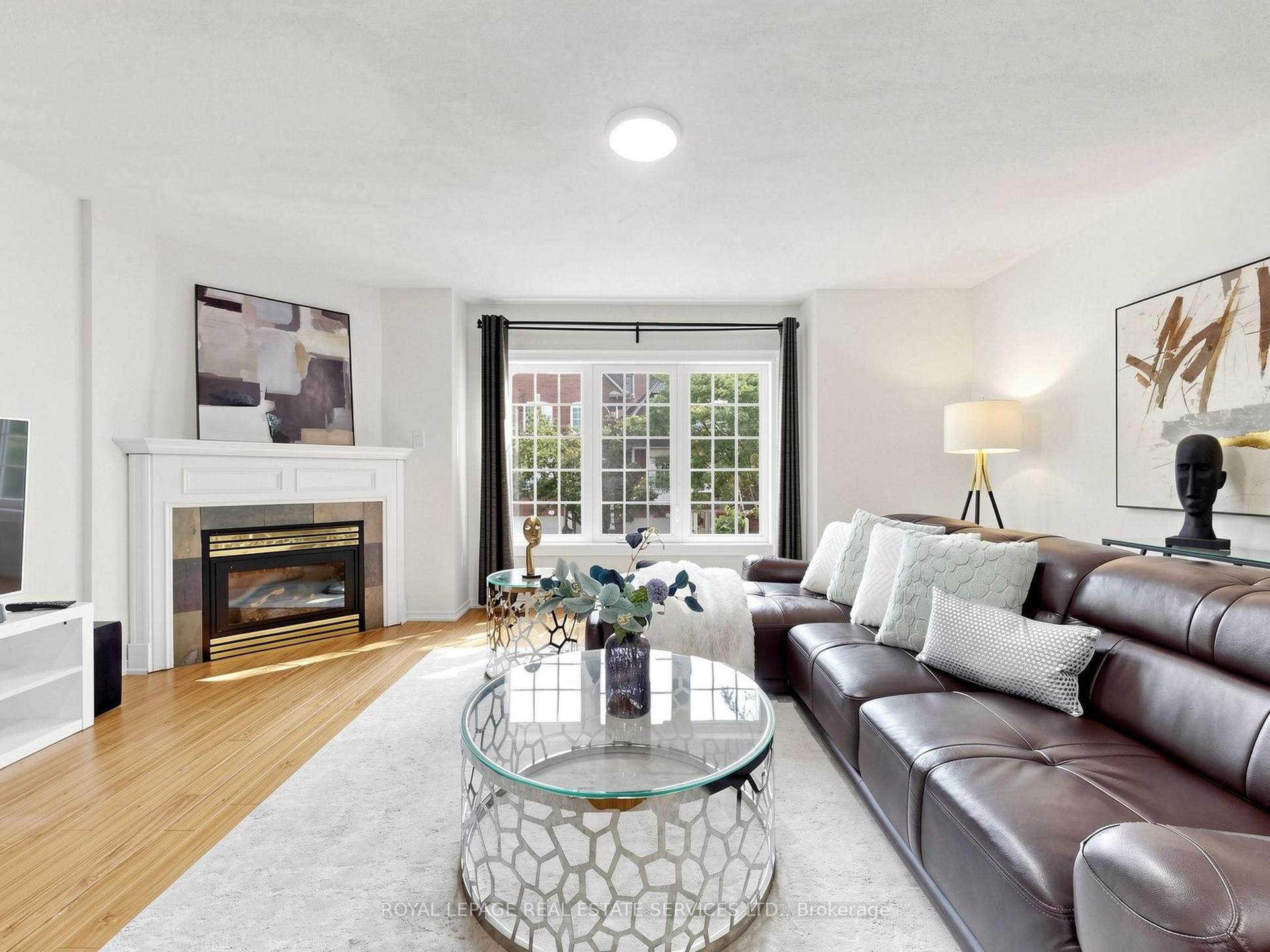 1575 South Parade Court 11 #11, Mississauga — Condo for sale, photo 1