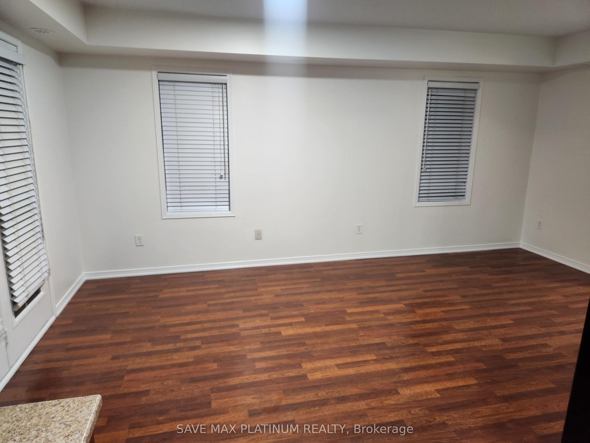 2444 Post Road 15 #15, Oakville — Condo Town for lease, photo 1