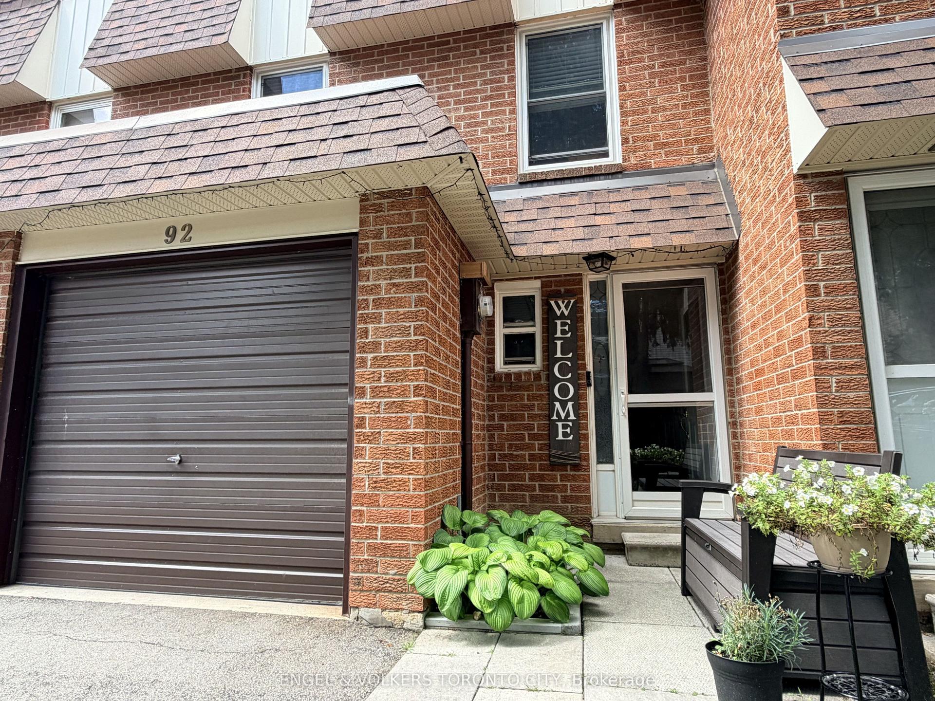 371 Bronte Street S 92 #92, Milton — Condo Town for sale, photo 1