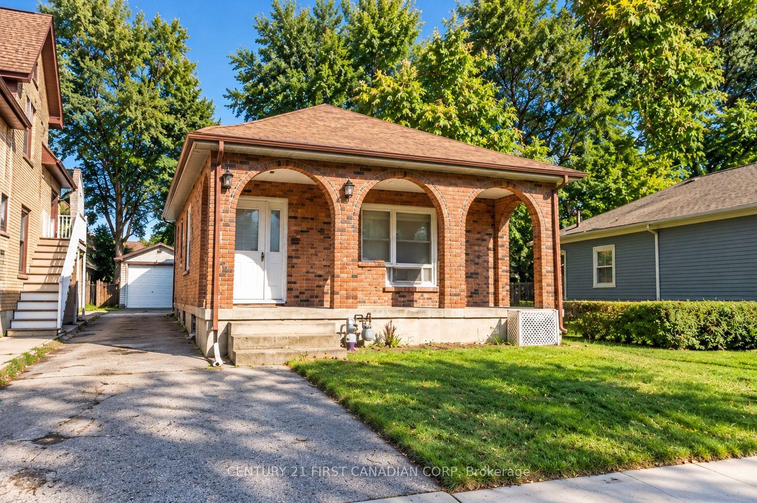 682 PRINCESS Avenue, London East — Detached for sale, photo 1