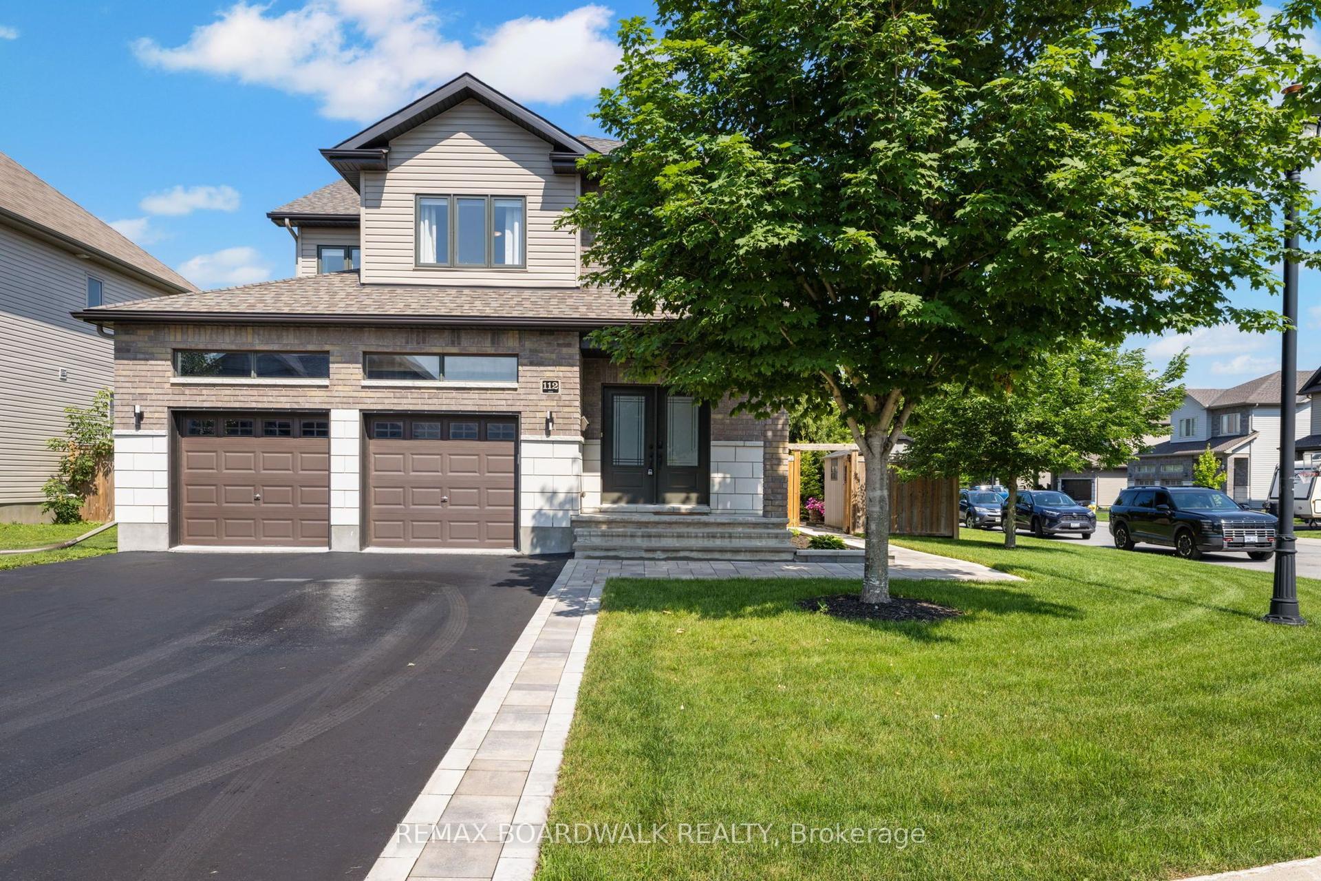 112 Francis Street, Carleton Place — Detached for sale, photo 1