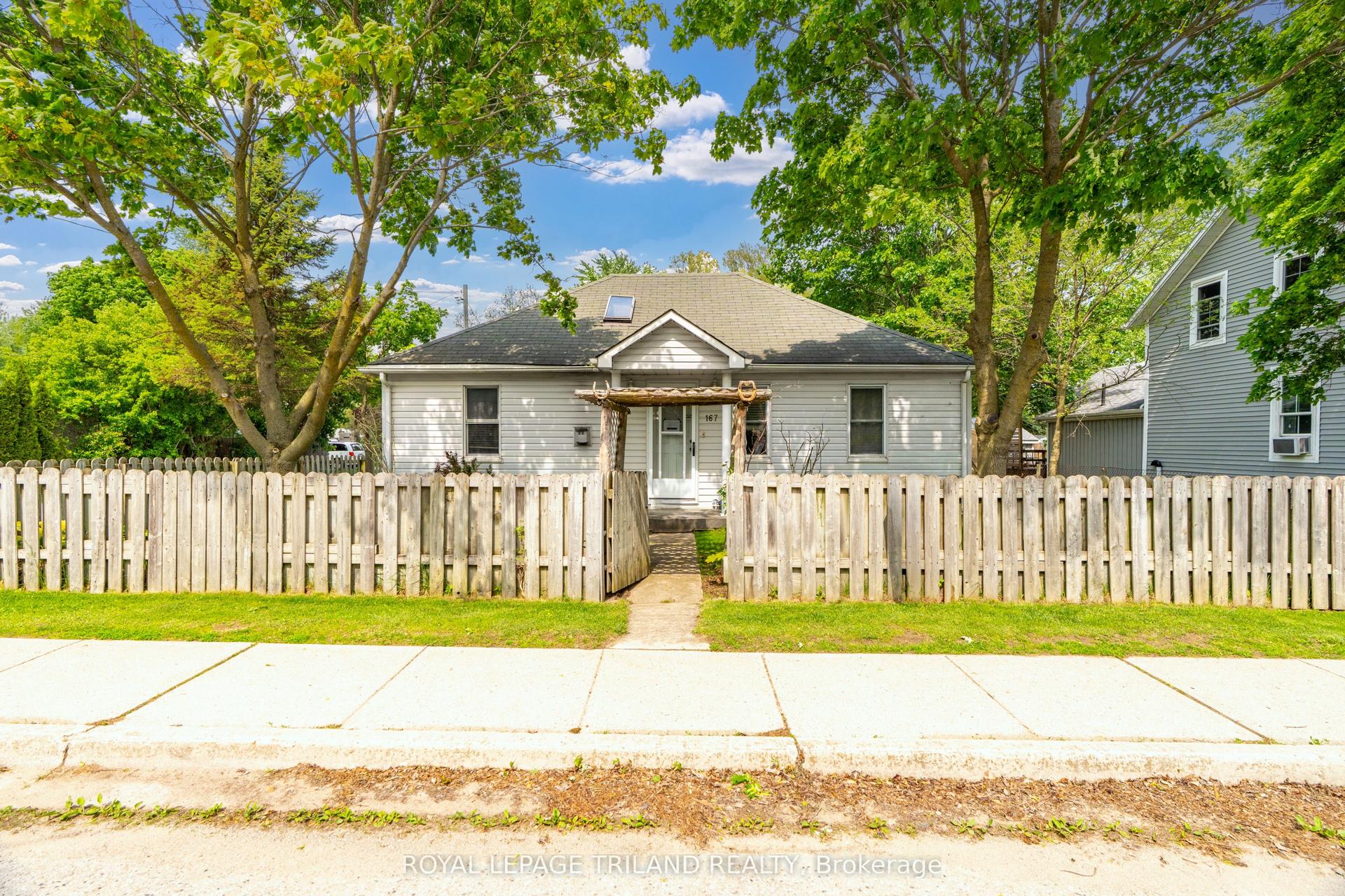 167 Simpson Street — photo 1