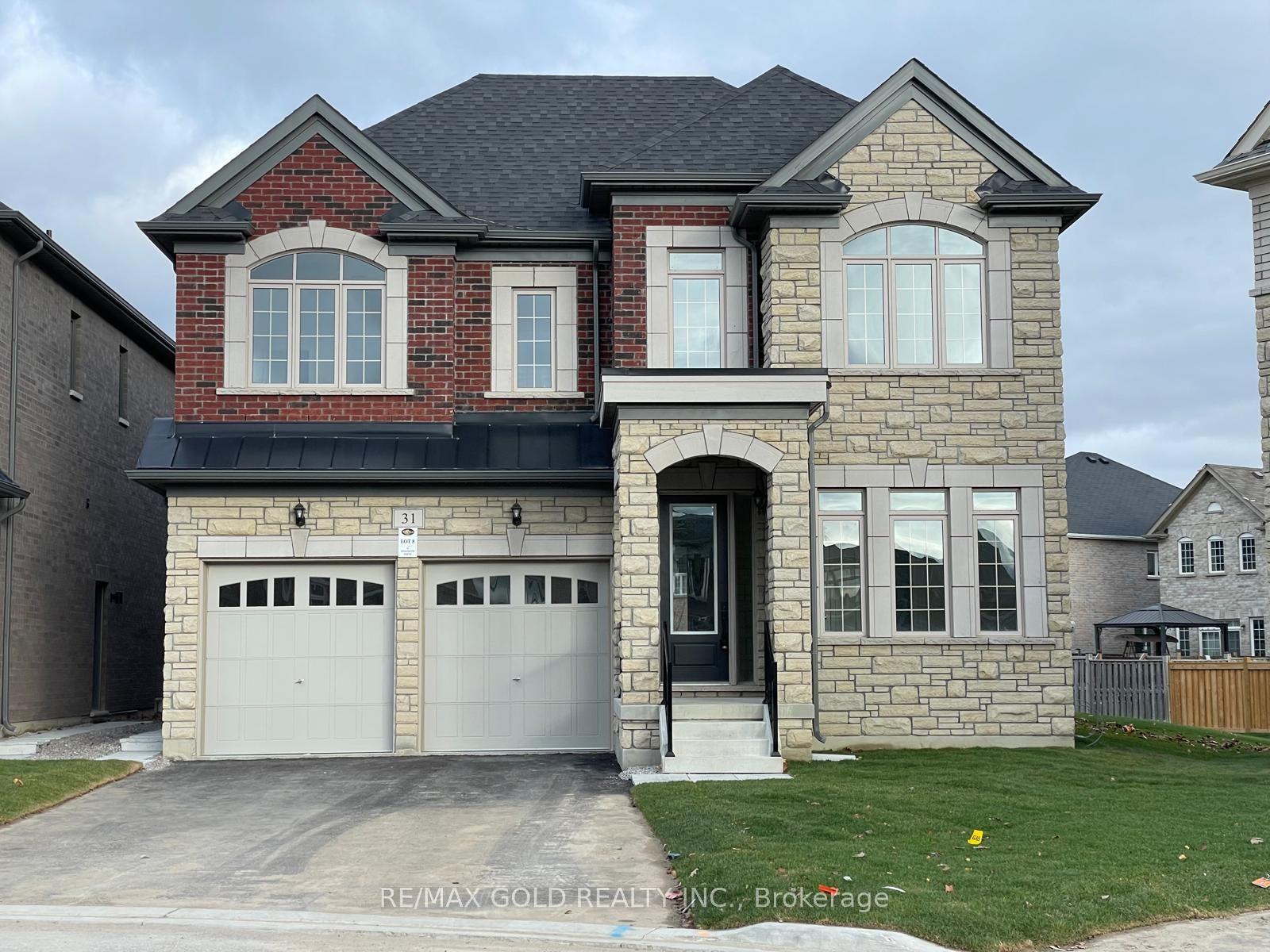 31 Dolomite Drive — photo 1