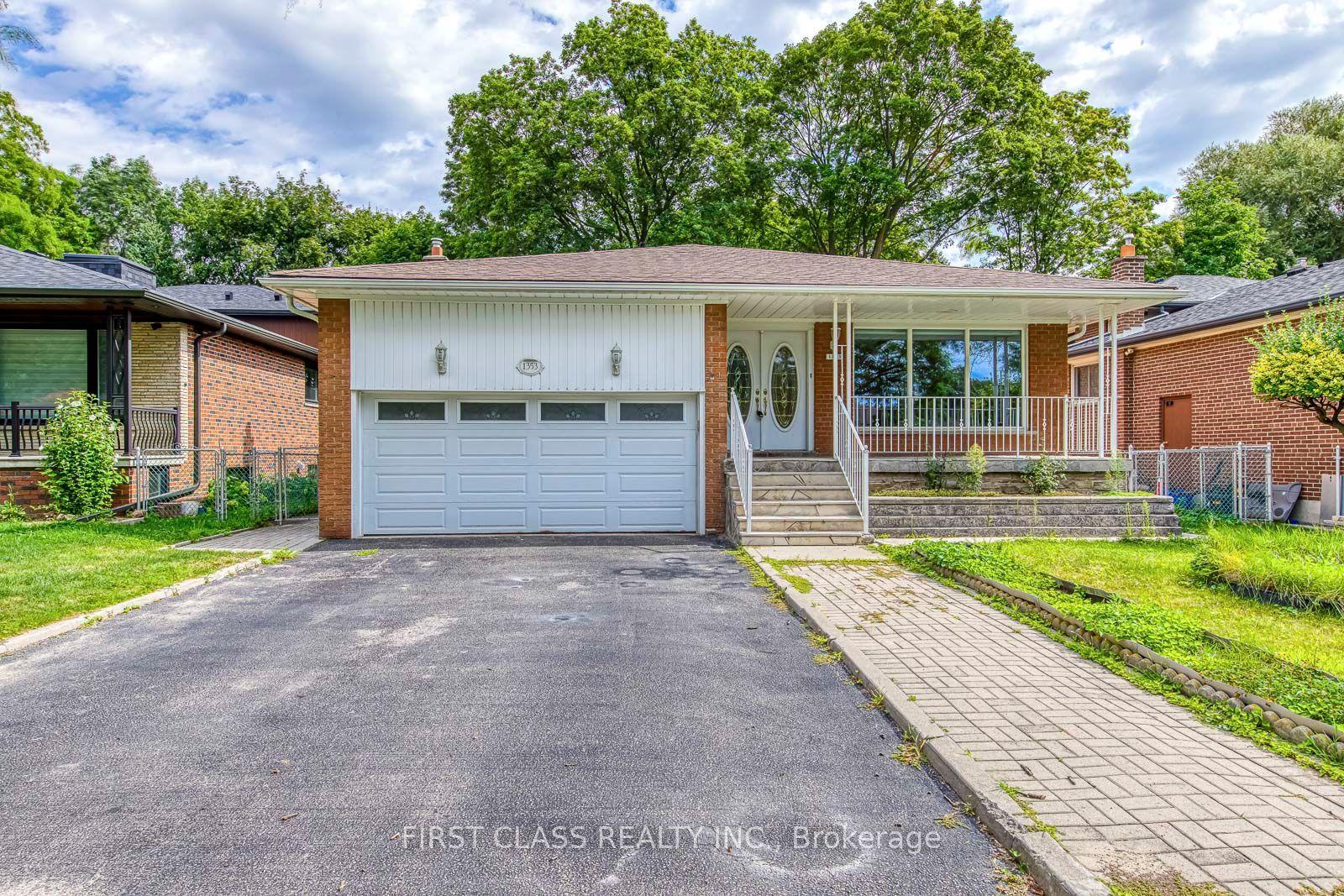 1353 Myron Drive lower unit #lower unit, Mississauga — Detached for lease, photo 1