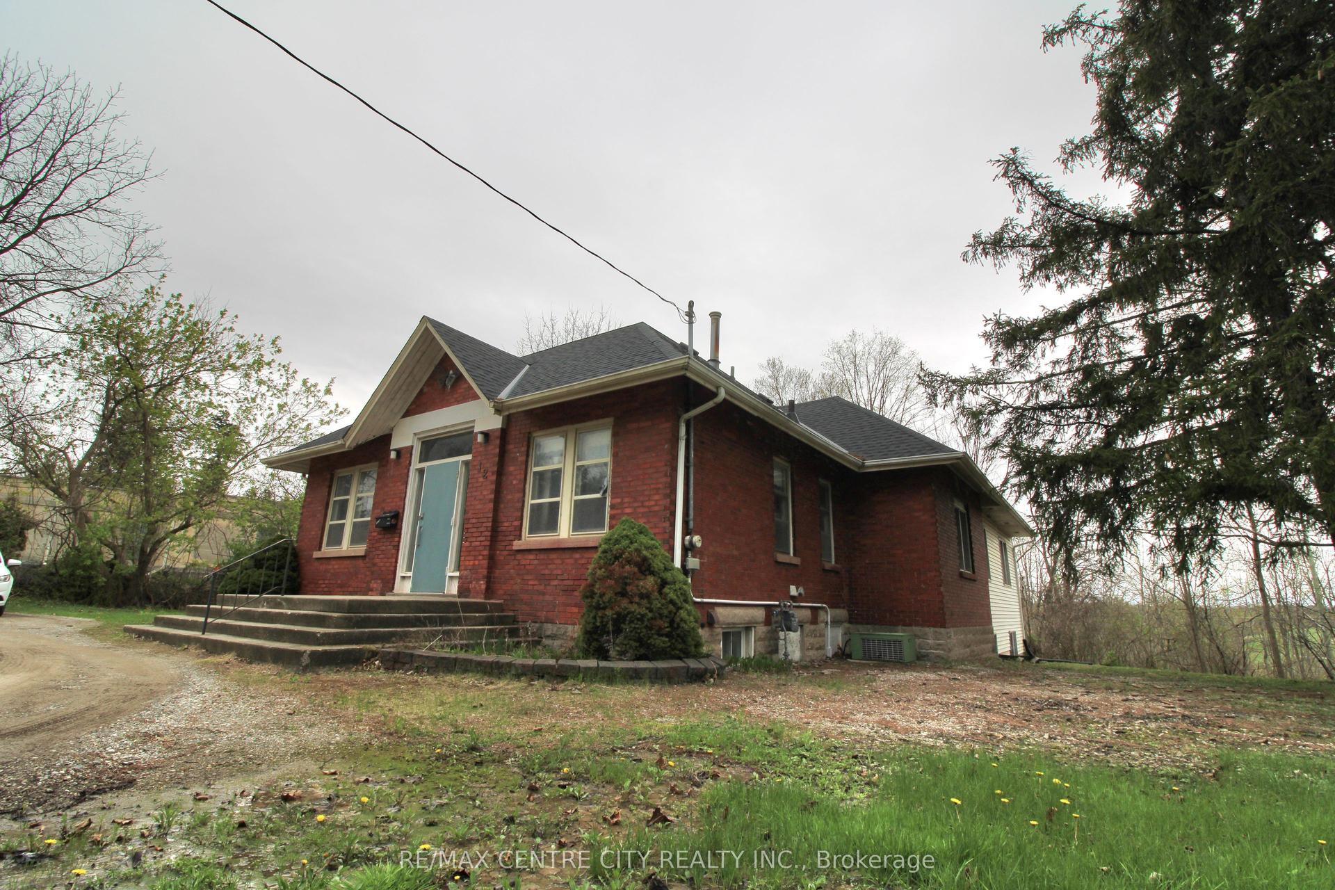 12 Chester Street, St. Thomas — Detached for sale, photo 1