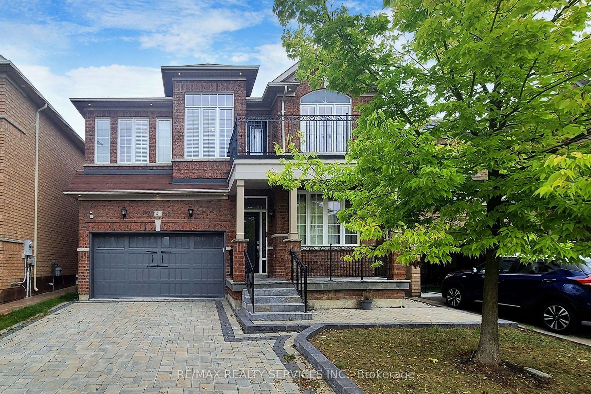 41 Amaranth Crescent — photo 1