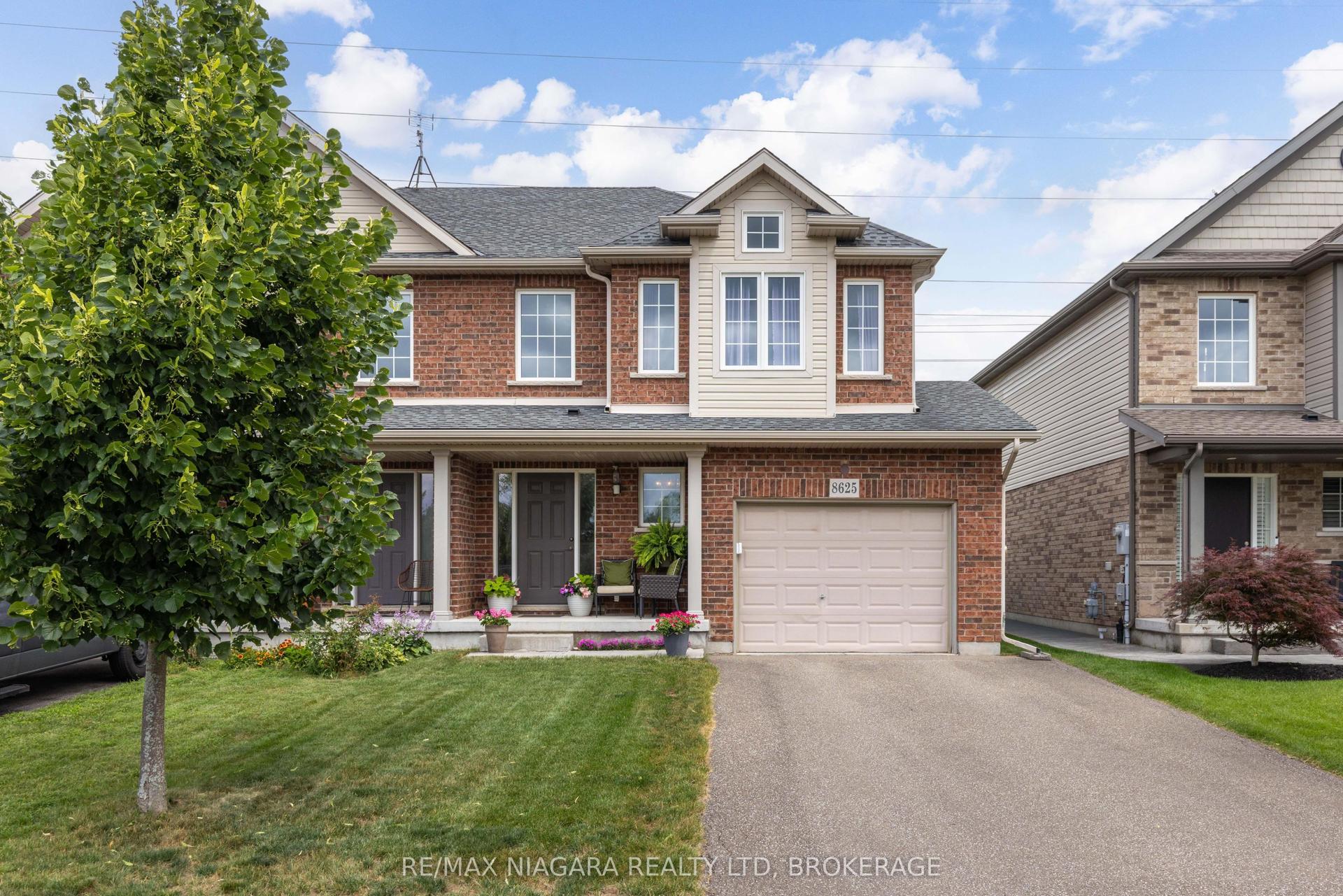 8625 Upper Canada Drive, Niagara Falls — Semi-Detached for sale, photo 1