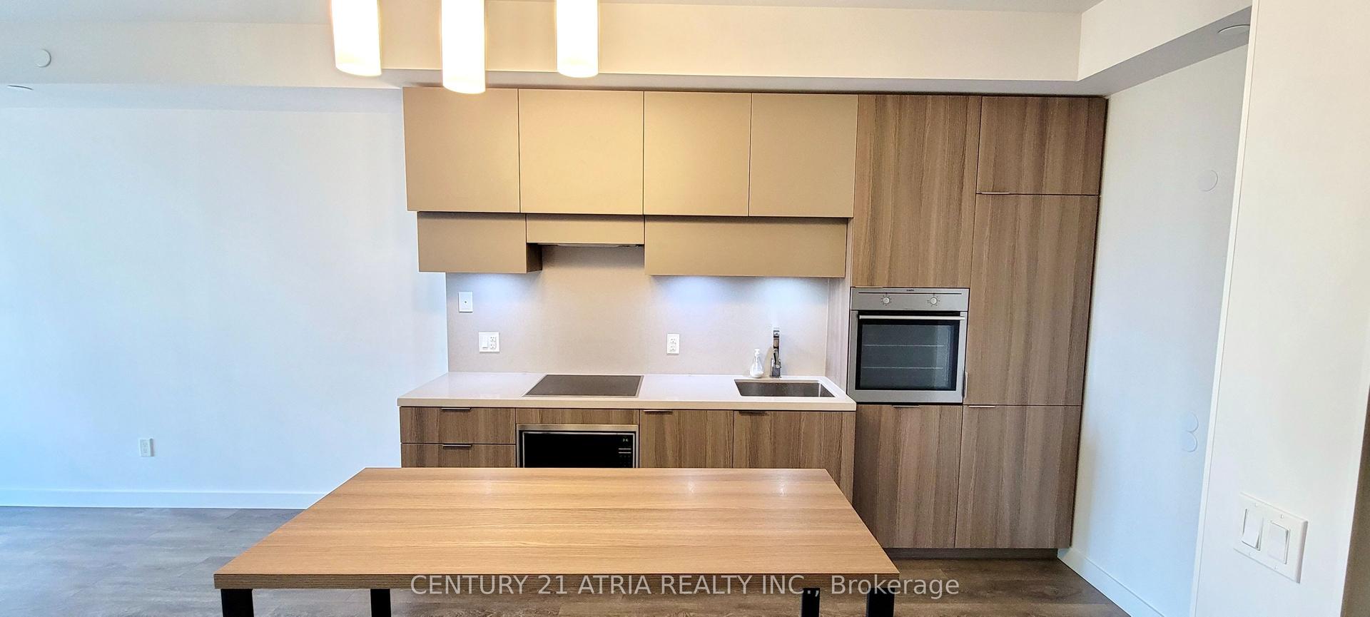 8 Eglinton Avenue E 806 #806, Toronto — Condo for lease, photo 1
