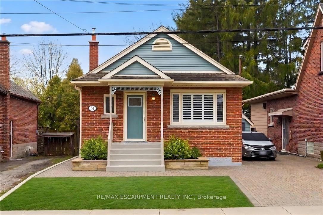 51 WESTWOOD Avenue — photo 1