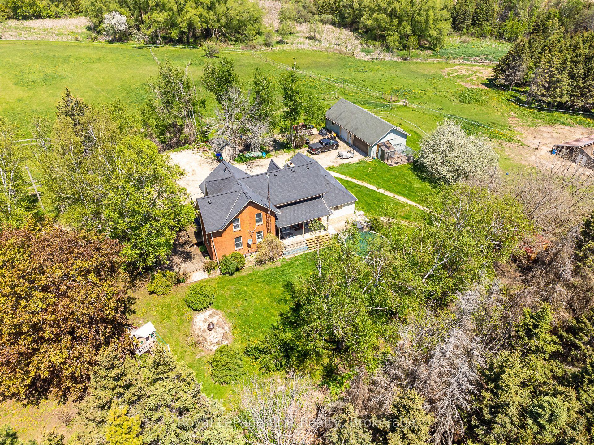 2553 County Road 42, Clearview — Detached for sale, photo 1