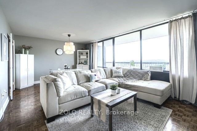 135 Antibes Drive 2402 #2402, Toronto — Condo for lease, photo 1