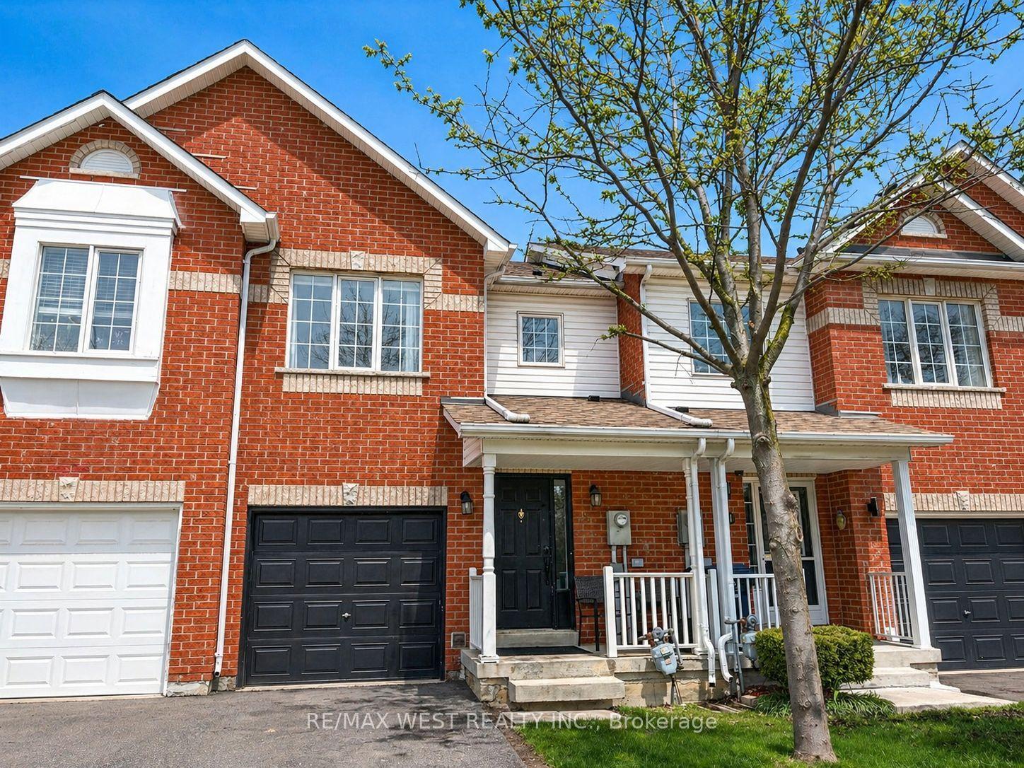 49 Mare Crescent — photo 1