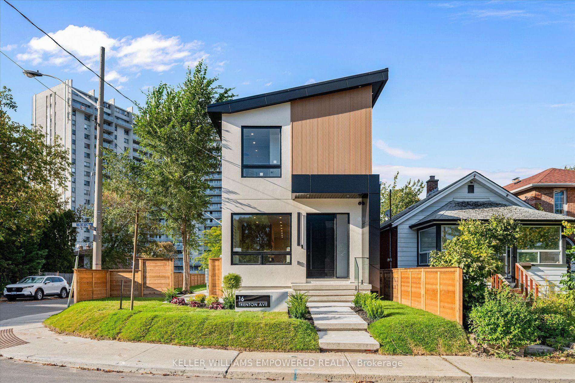 16 Trenton Avenue, Toronto — Detached for sale, photo 1