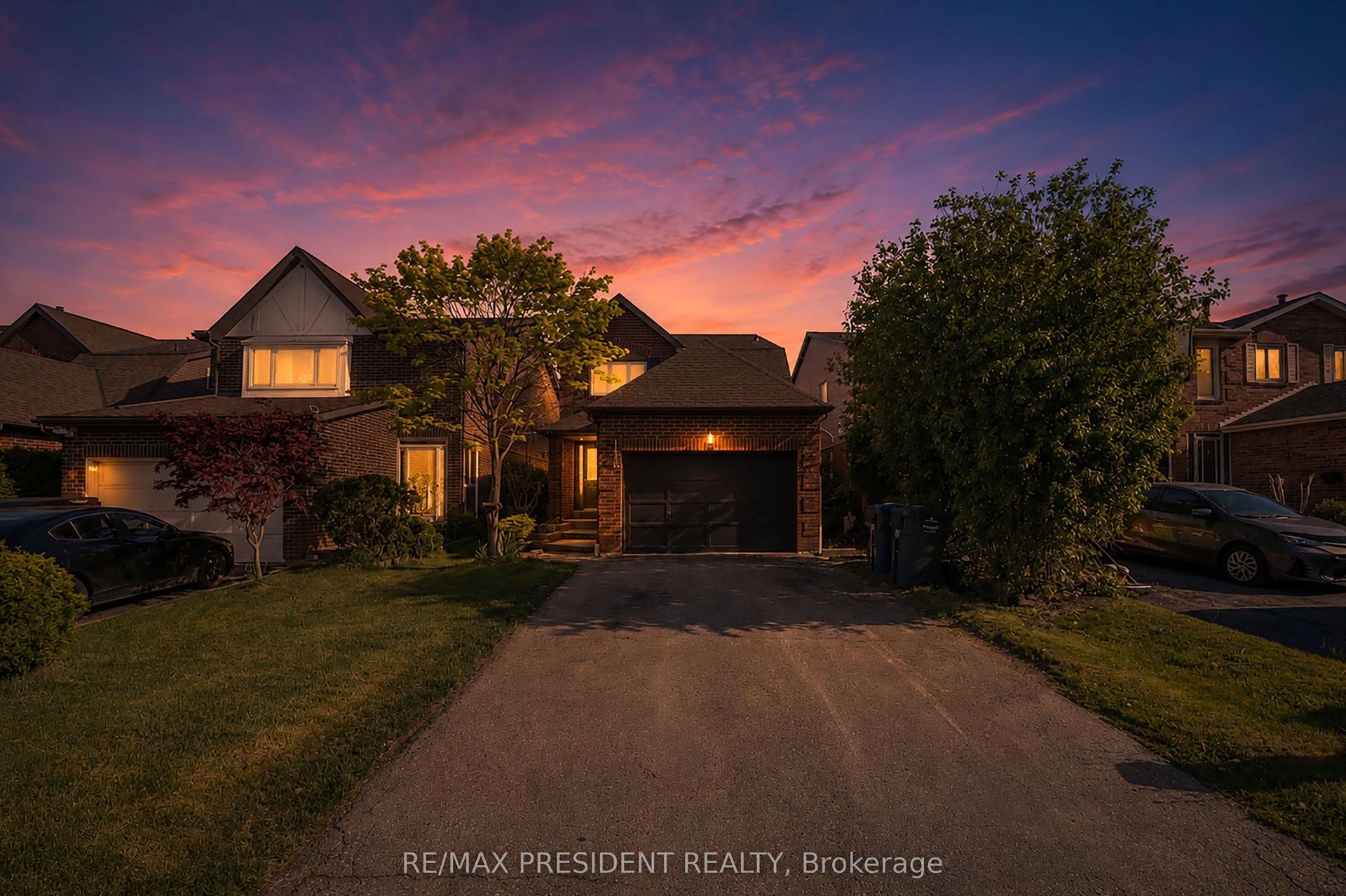 19 Copeland Road — photo 1