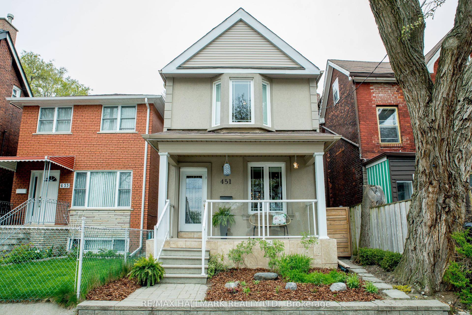 451 Jones Avenue, Toronto — Detached for lease, photo 1