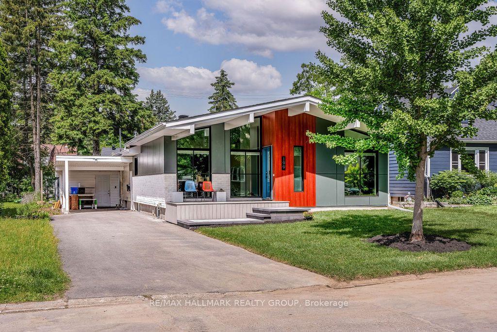 199 Lennox Park Avenue, Alta Vista and Area — Detached for lease, photo 1