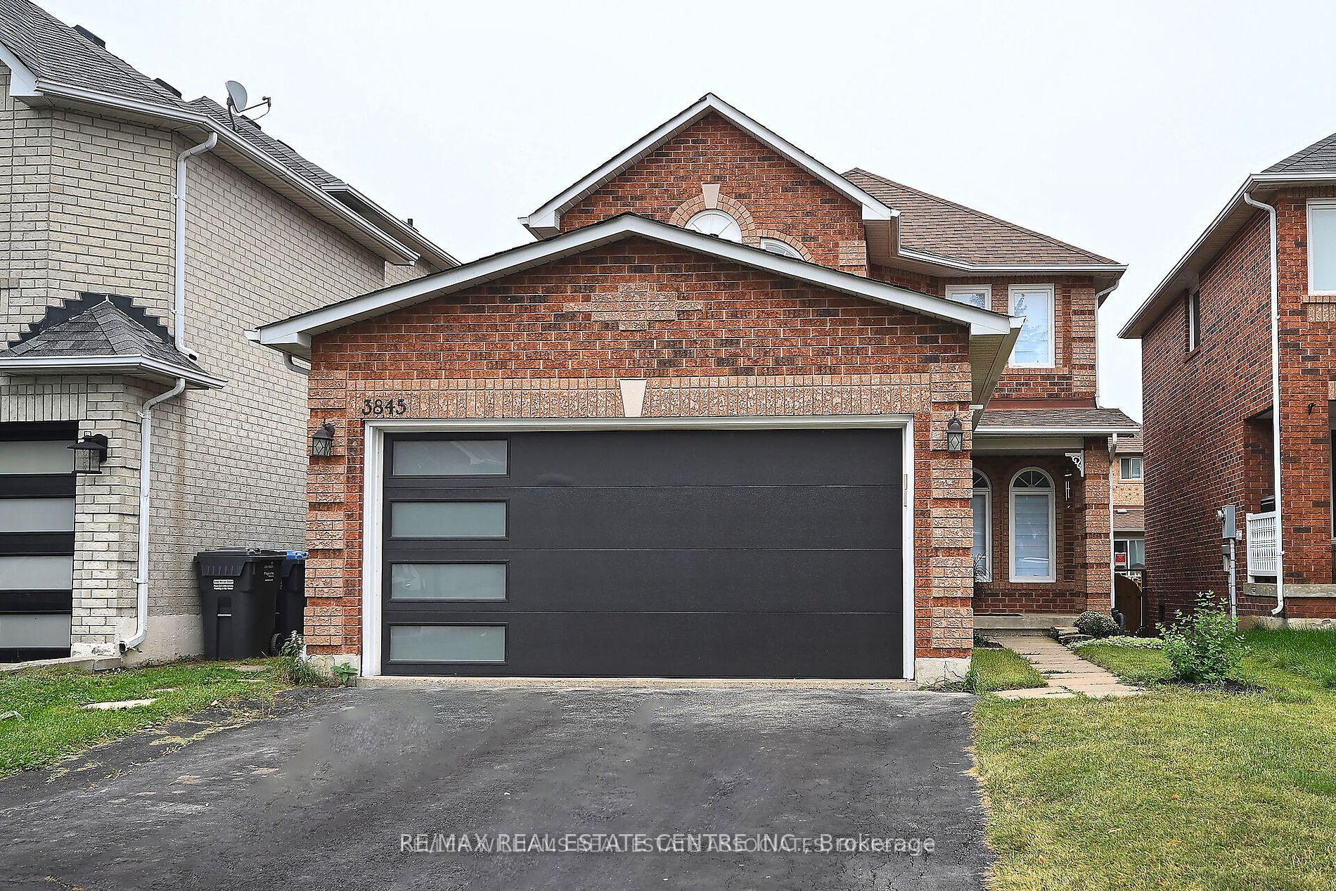 3845 Althorpe (Upper ) Circle, Mississauga — Detached for lease, photo 1