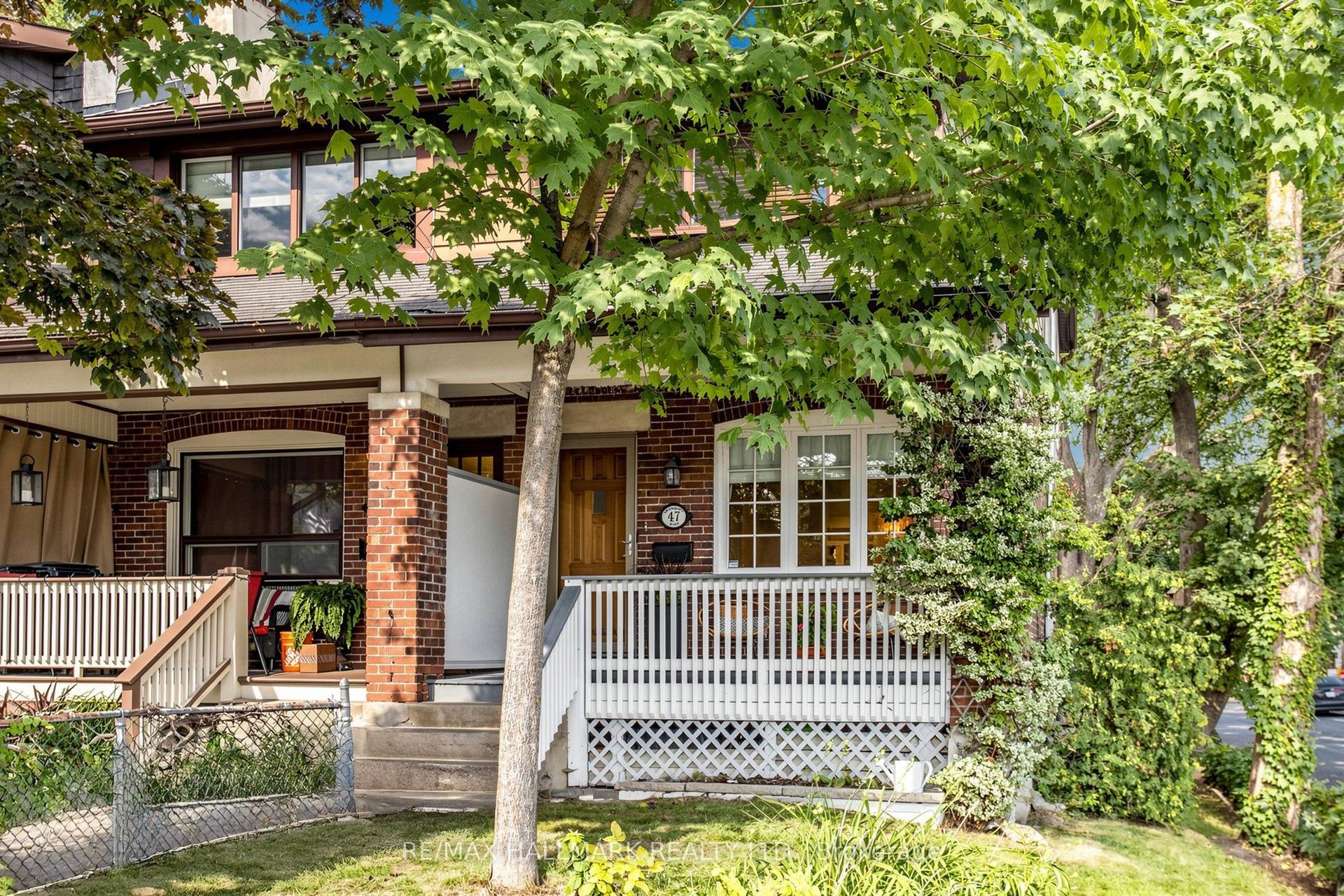 47 Glenmore Road, Toronto — Semi-Detached for sale, photo 1