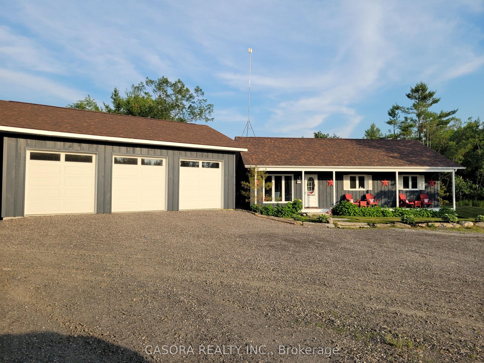 891 Peninsula Road — photo 1