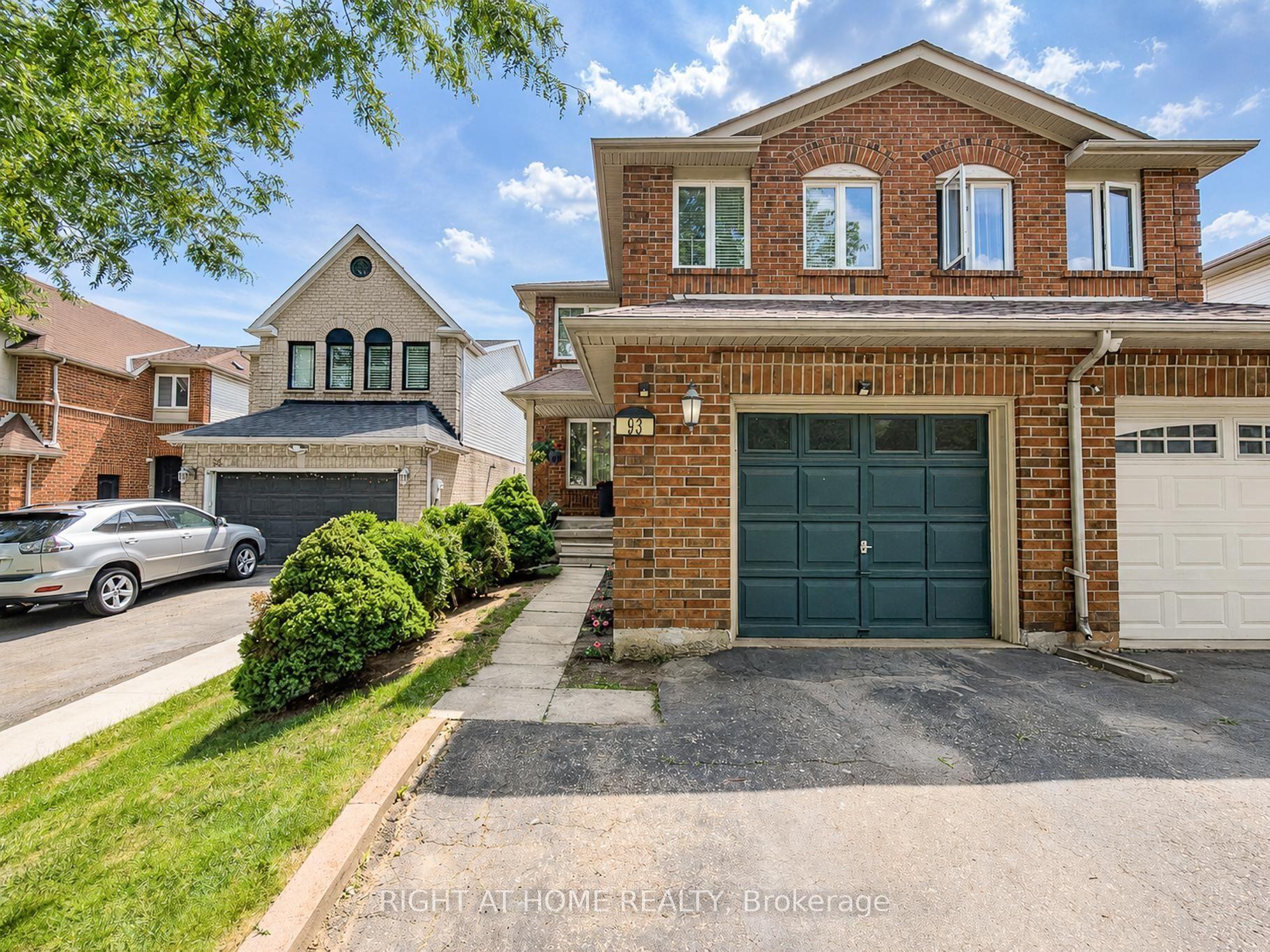 93 Townley Crescent — photo 1