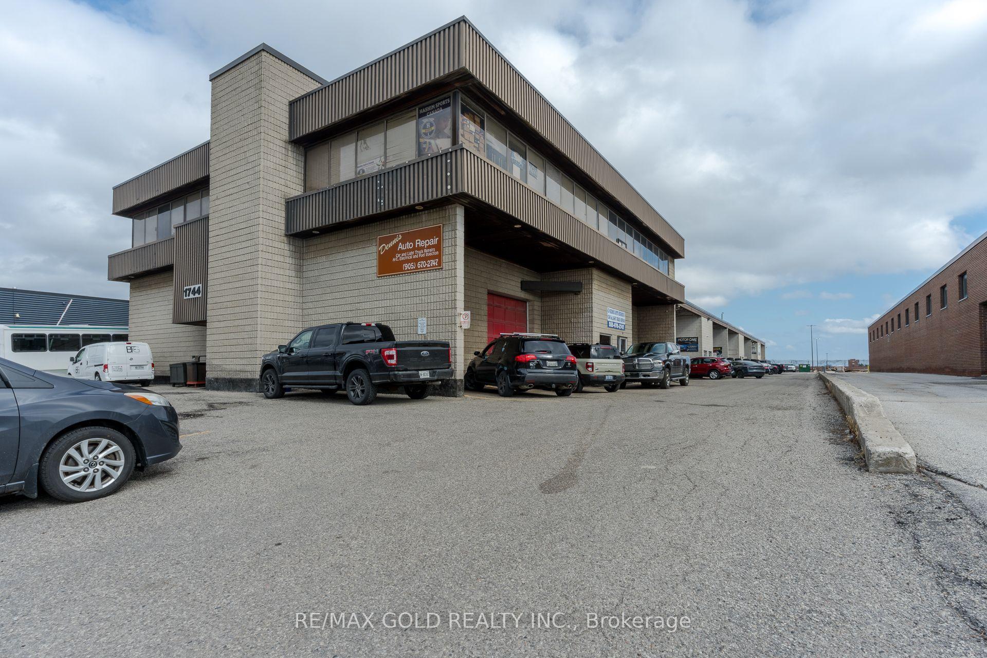 1744 Meyerside Drive 1 & 2 #1 & 2 — photo 1