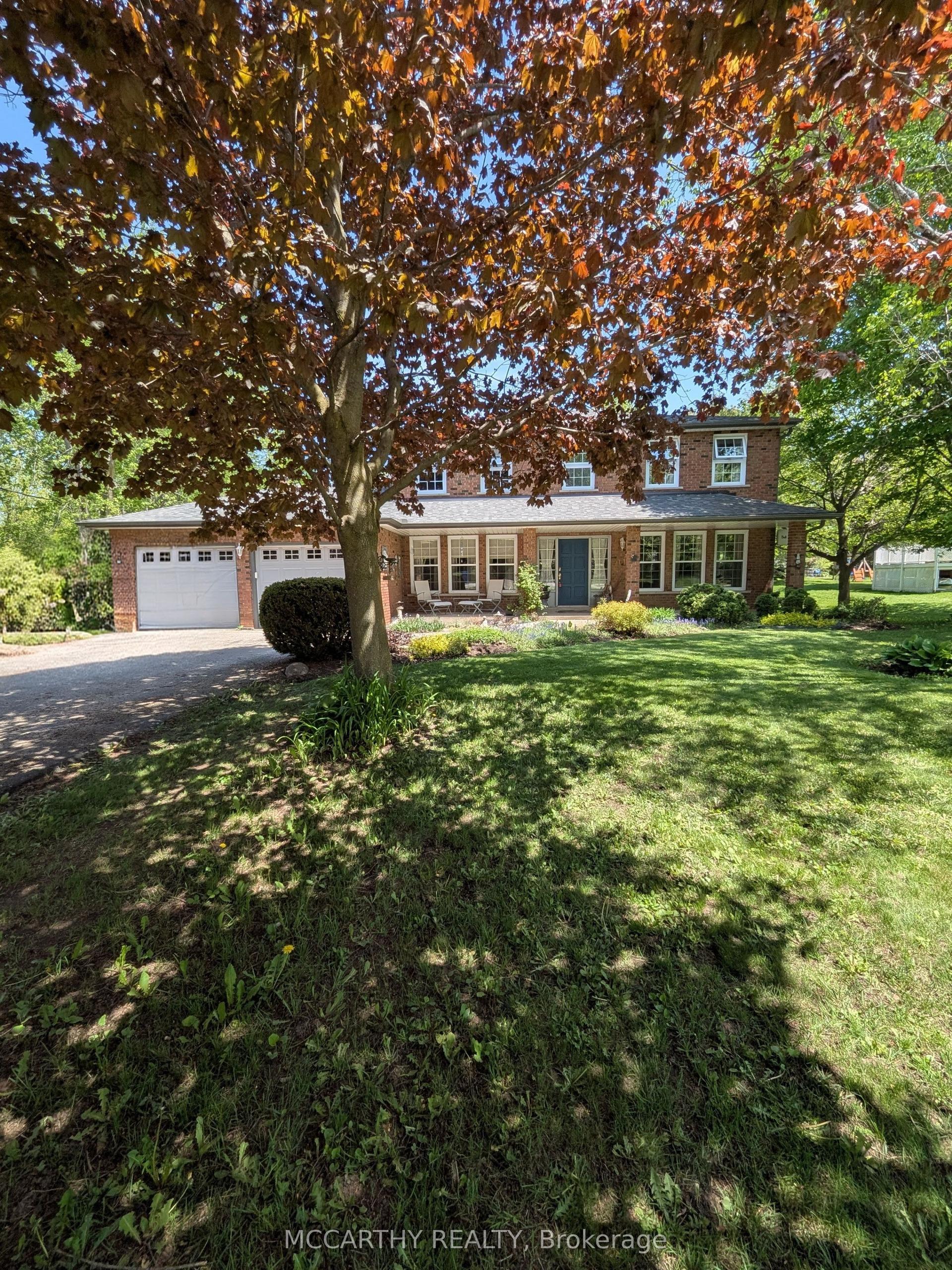 11 Lynda Avenue — photo 1