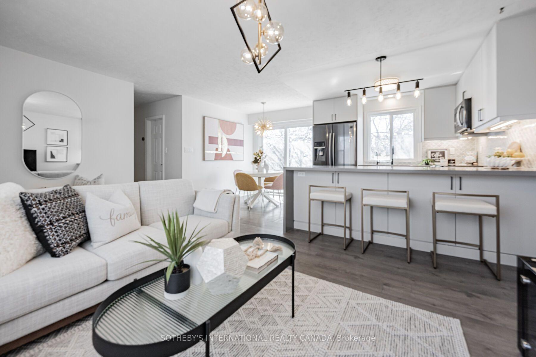 4075A Lawrence Avenue E, Toronto — Detached for sale, photo 1