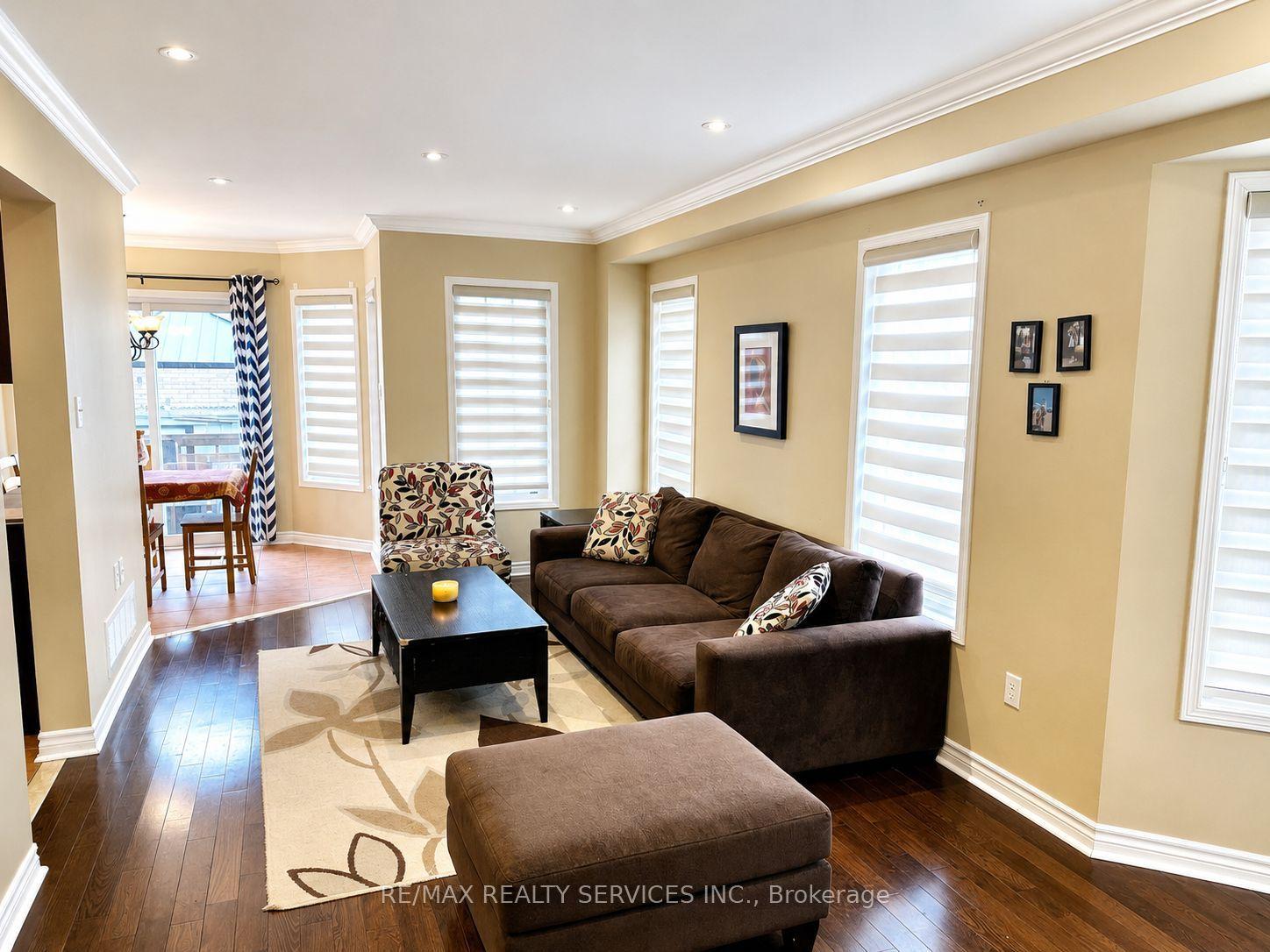 3083 Hawktail Crescent — photo 1