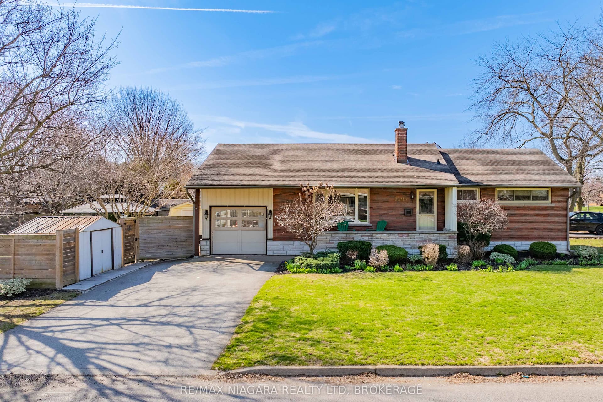 6596 HUGGINS Street — photo 1