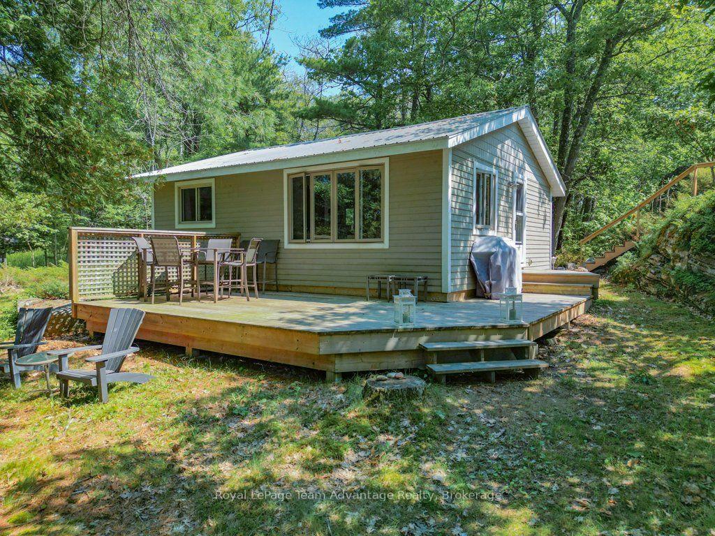46 Huckleberry Island — photo 1