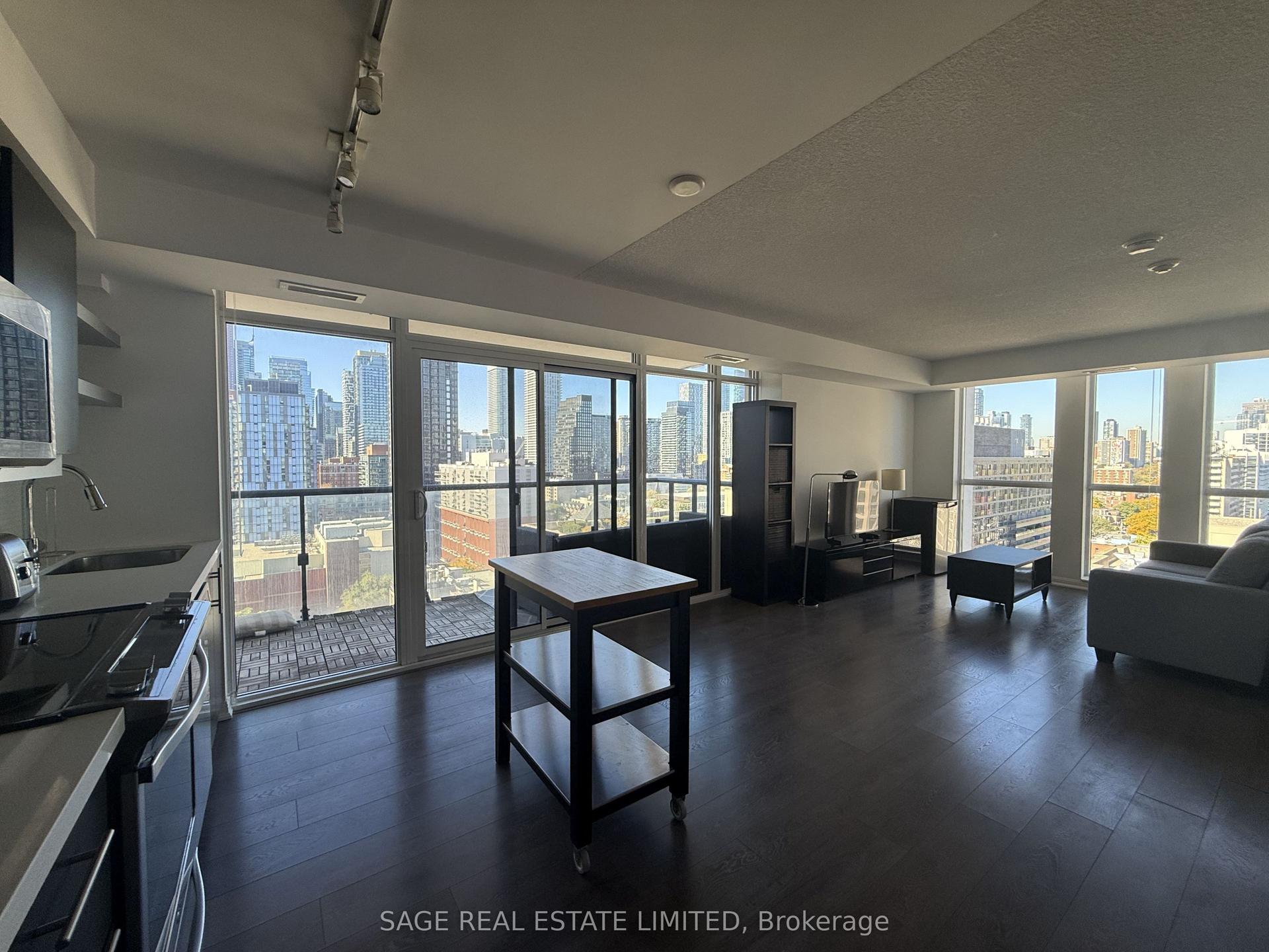 400 Adelaide Street E 2212 #2212, Toronto — Condo for lease, photo 1