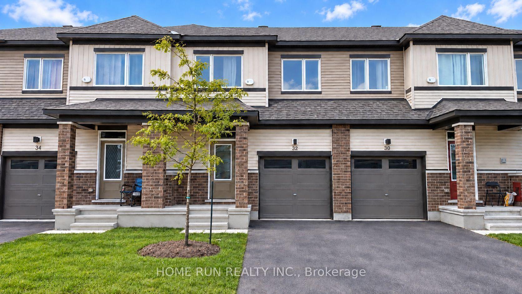 32 Pumice Place, Barrhaven — Townhouse for lease, photo 1