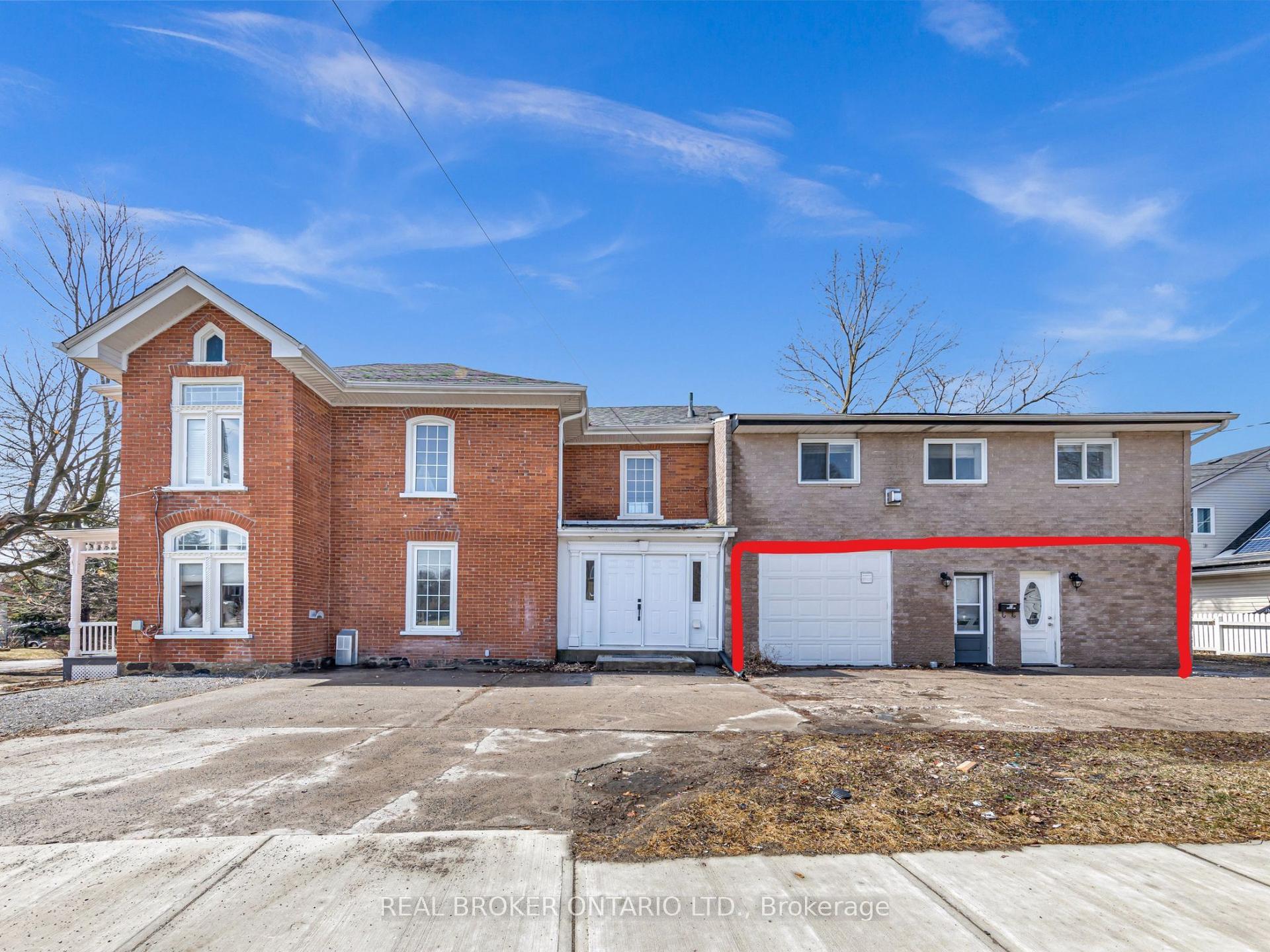 52 Victoria Avenue N LOWER #LOWER — photo 1