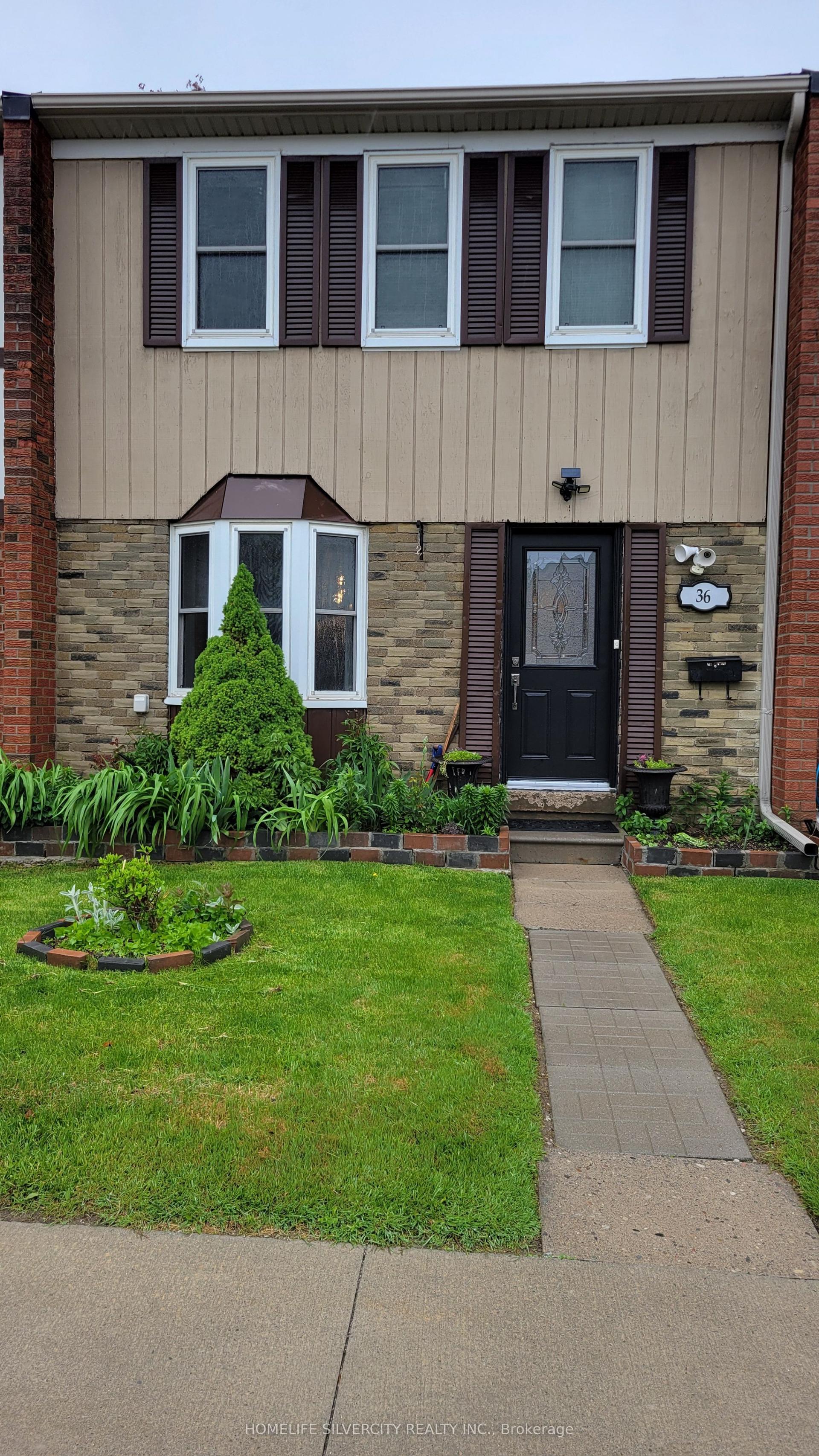 900 Central Park Drive 36 #36 — photo 1