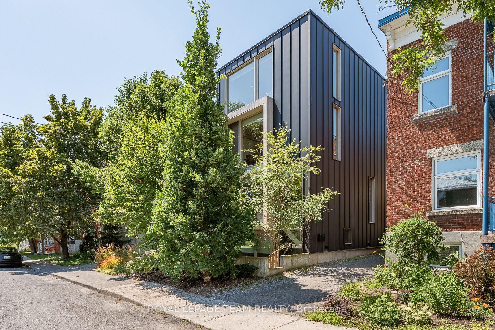 142 Ivy Crescent 2 #2, New Edinburgh - Lindenlea — Multiplex for lease, photo 1