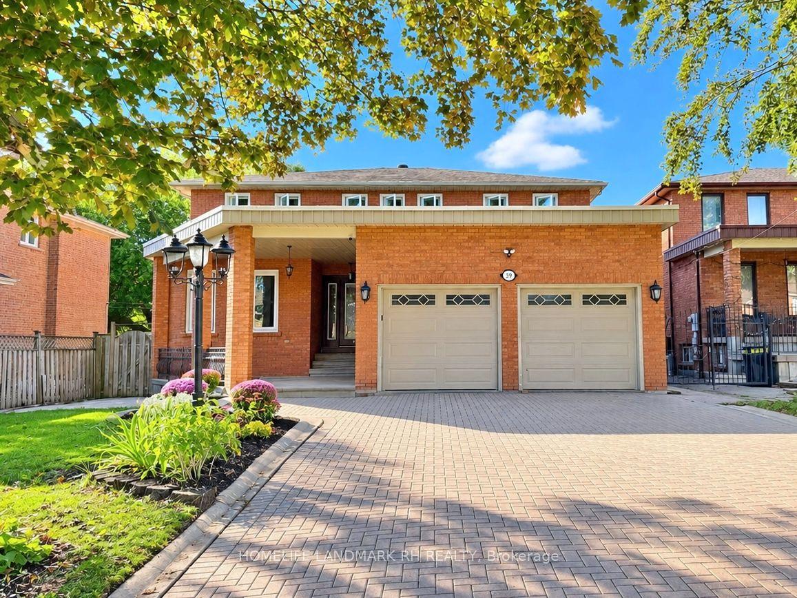 39 Oxford Street, Richmond Hill — Detached for sale, photo 1