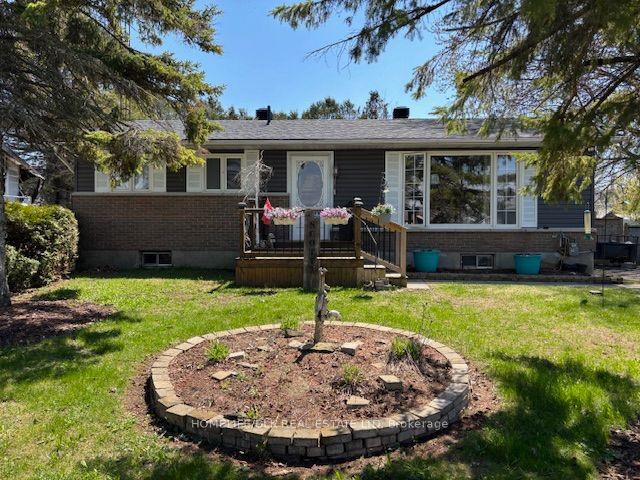 73 Adelaide St S Street E — photo 1
