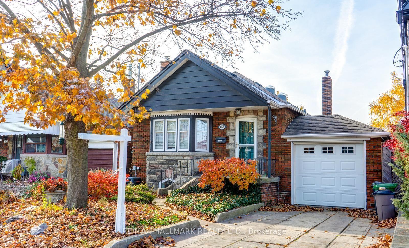 62 Lankin Boulevard, Toronto — Detached for sale, photo 1