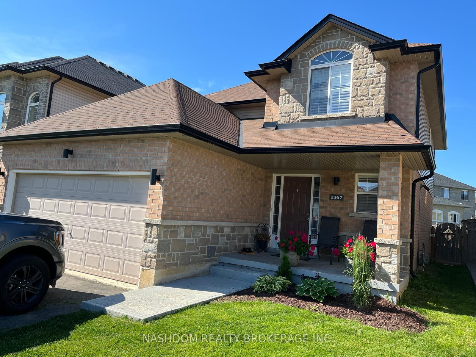 1367 Upper Paradise Road, Hamilton — Detached for lease, photo 1
