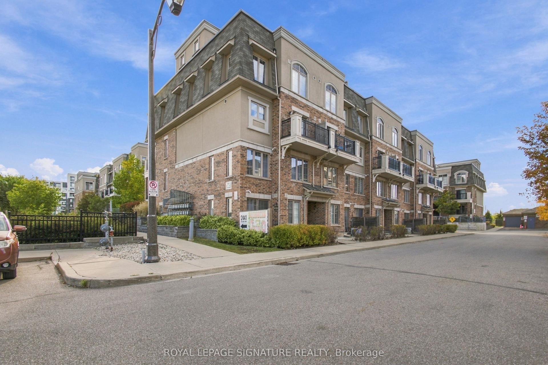 2441 Greenwich Drive 61 #61, Oakville — Condo Town for sale, photo 1