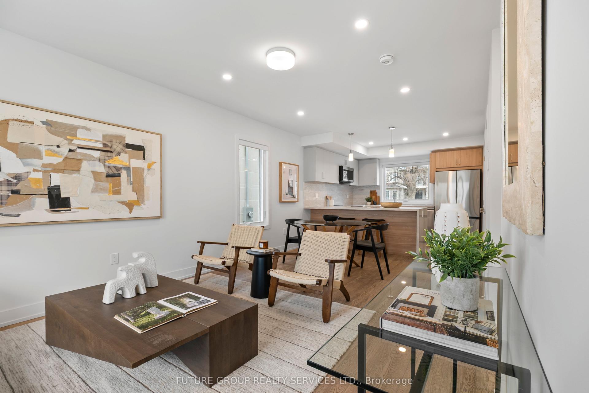 34 Poplar Avenue Unit 1 #Unit 1 — photo 1