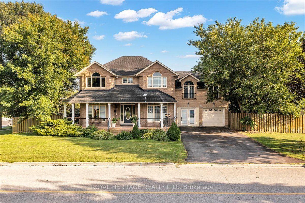 828 Wildflower Court, Oshawa — Detached for sale, photo 1