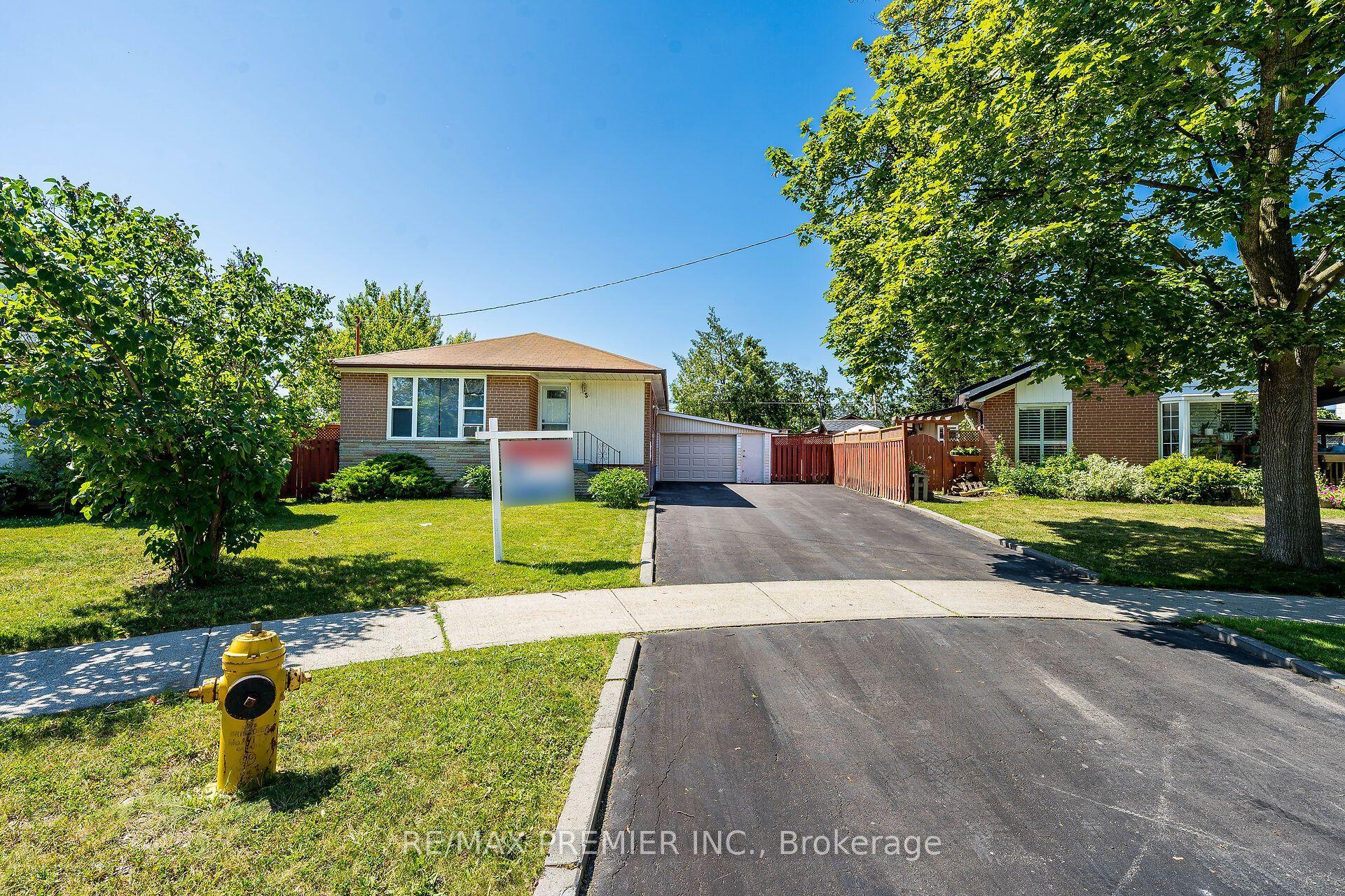 5 Valois Court, Toronto — Detached for sale, photo 1