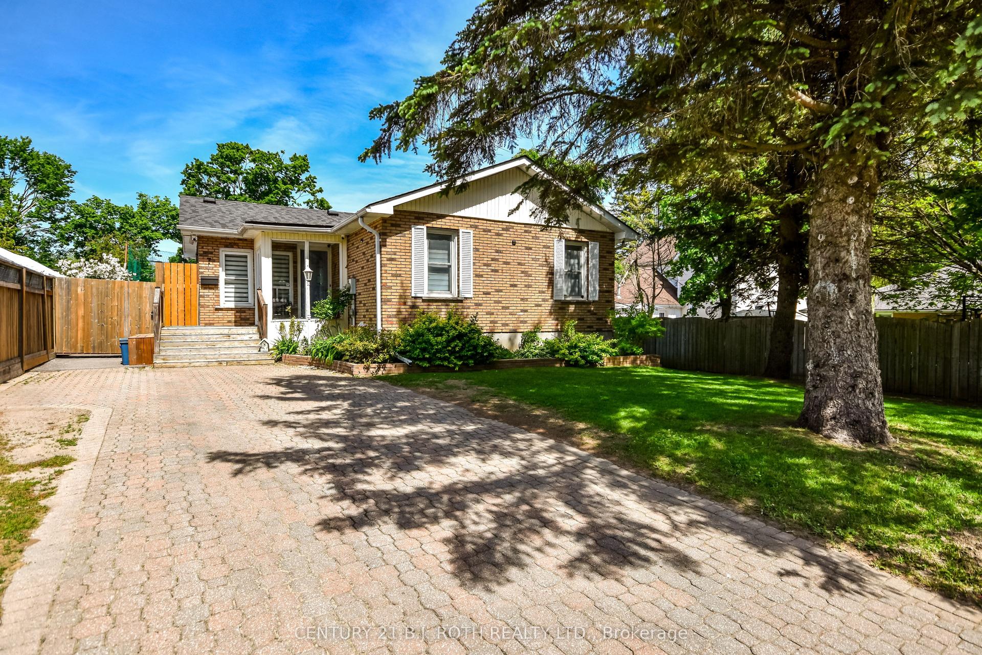 7 WESLEY Street — photo 1