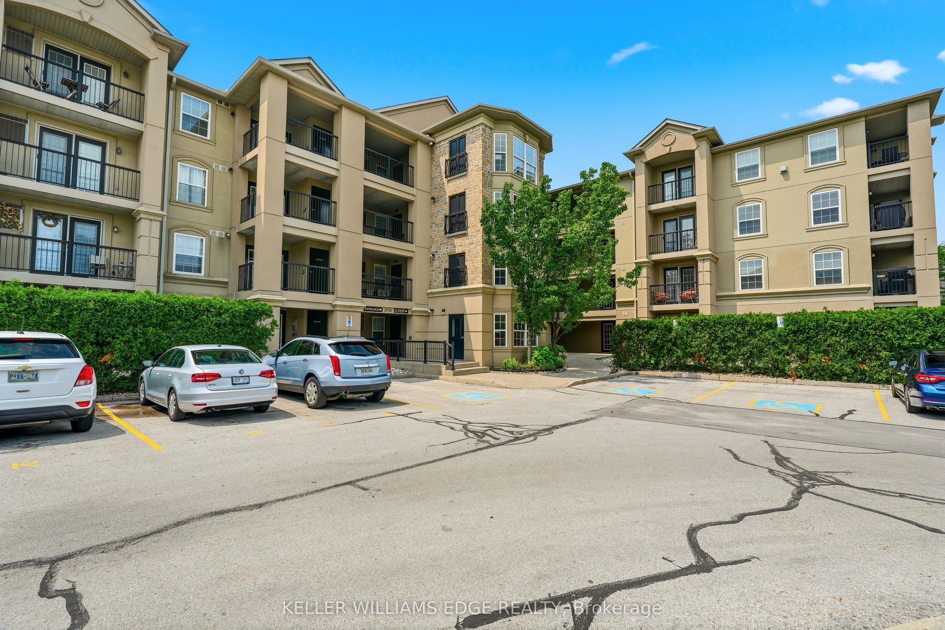 2035 Appleby Line 307 #307, Burlington — Condo for sale, photo 1